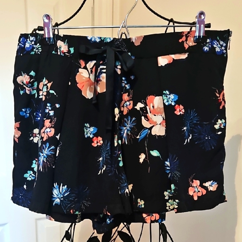Floral Shorts